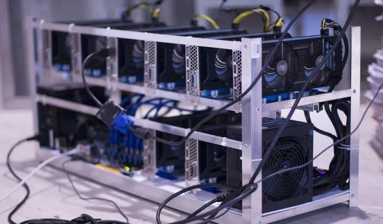 Introducing the Next Generation of Mining: The All-New Dombbit dual Mining Machine