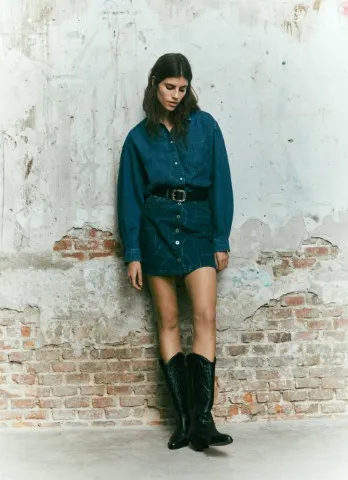 PEPE JEANS LONDON DECLARES 'DENIM IS ALL YOU NEED' IN TIMELESS SS'24 CAMPAIGN