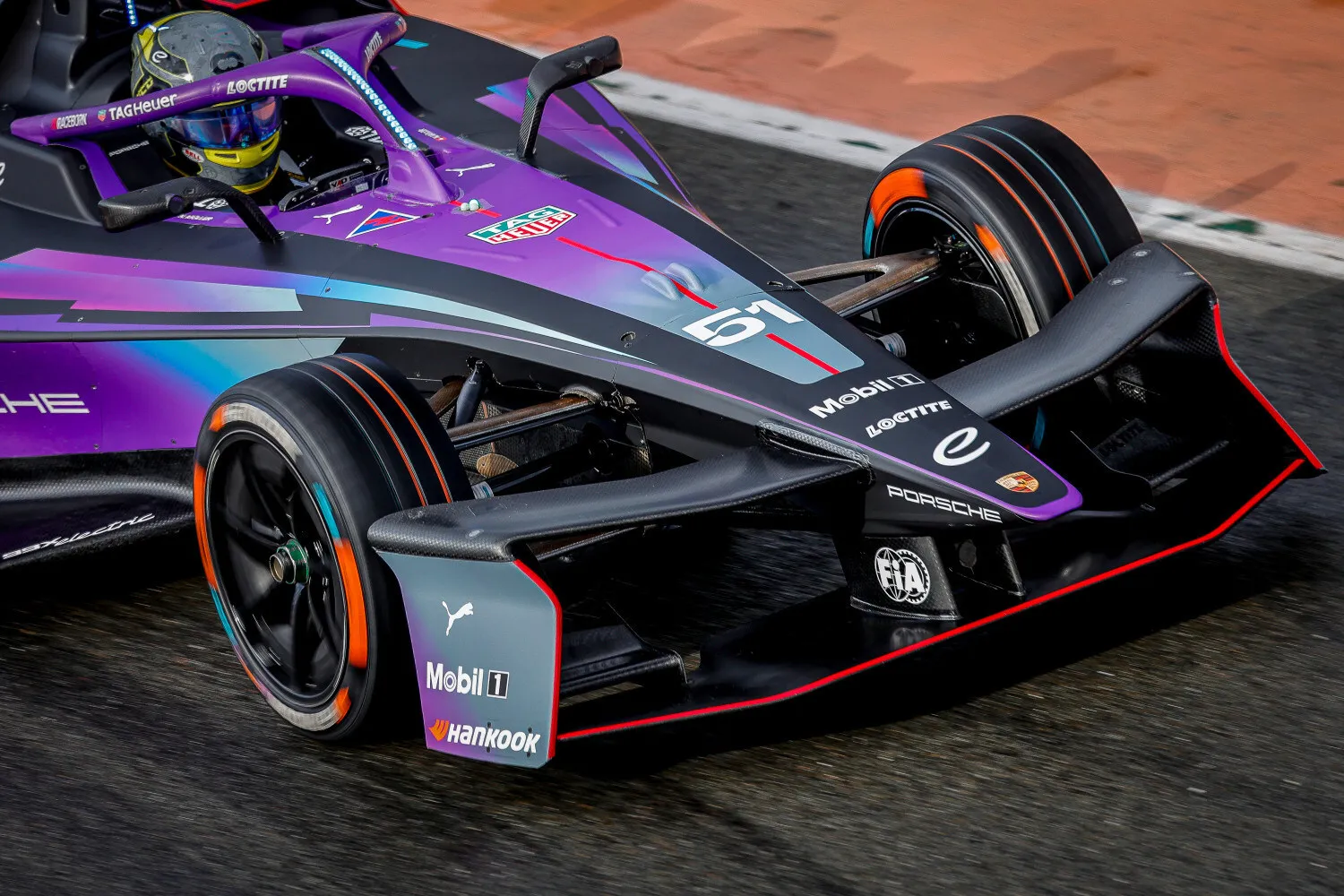 Hankook GEN3 Evo iON Race Tire Delivers Under Pressure in Valencia