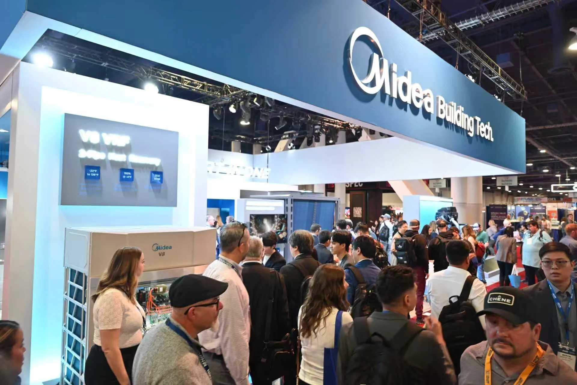 Midea Building Technologies Showcases 