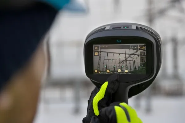 FLIR APAC | From outer perimeter to inner rack: Flir as the end-to-end reliability partner across data center operations