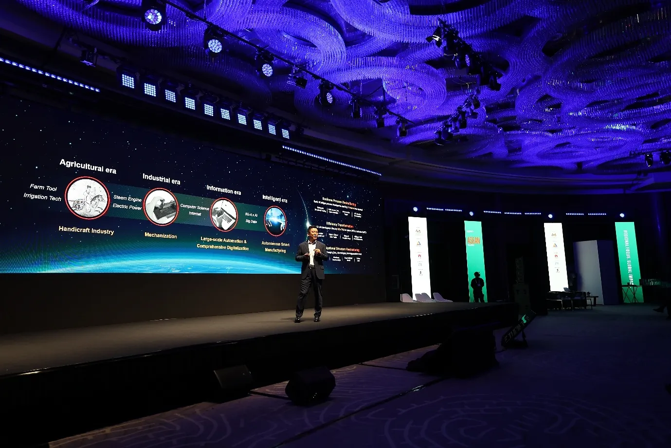 Huawei highlights Intelligent Connectivity and AI Transformation at M360 ASEAN 2026