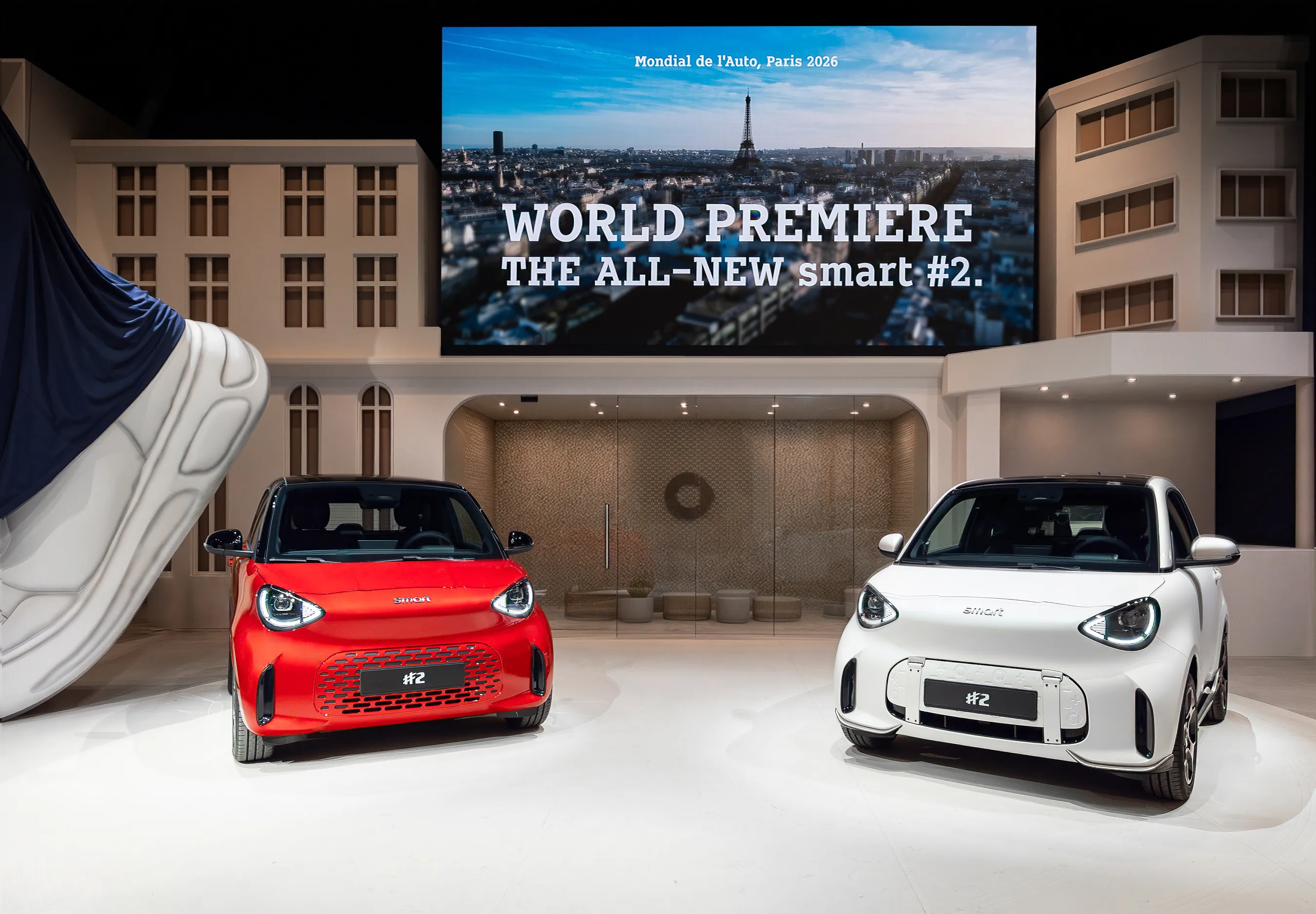 IT'S BACK. THAT'S BIG. The All-Electric smart #2 Makes Its World Premiere at the Paris Motor Show